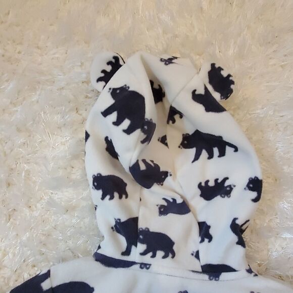 Carters 6 month bear jacket - Picture 4 of 4